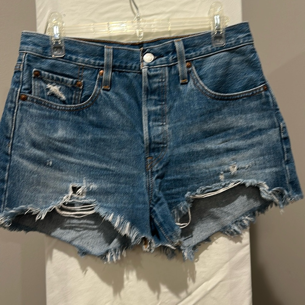 Levi’s shorts